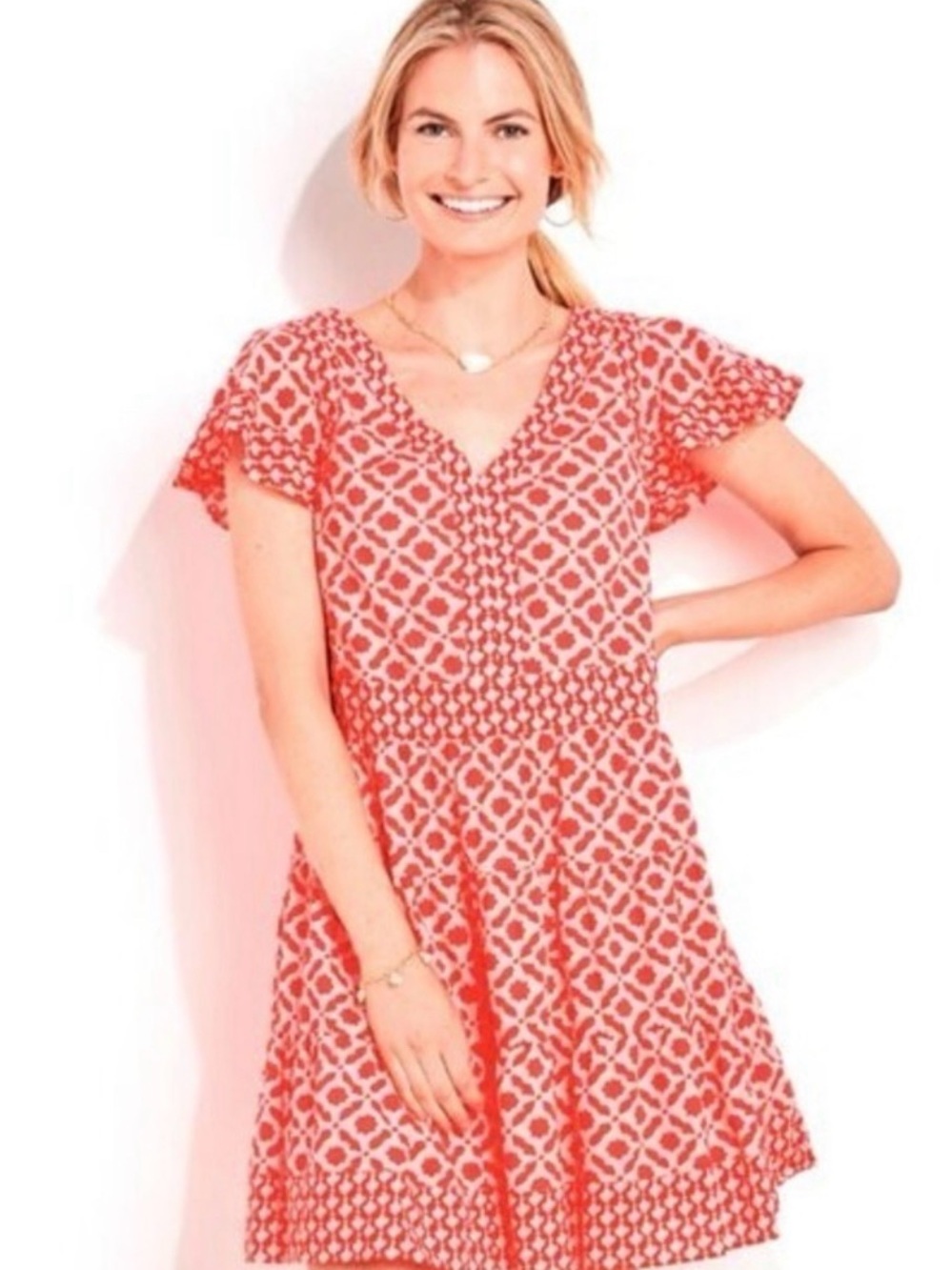 Vineyard Vines Raspberry and Pale Pink Geometric V-Neck Top